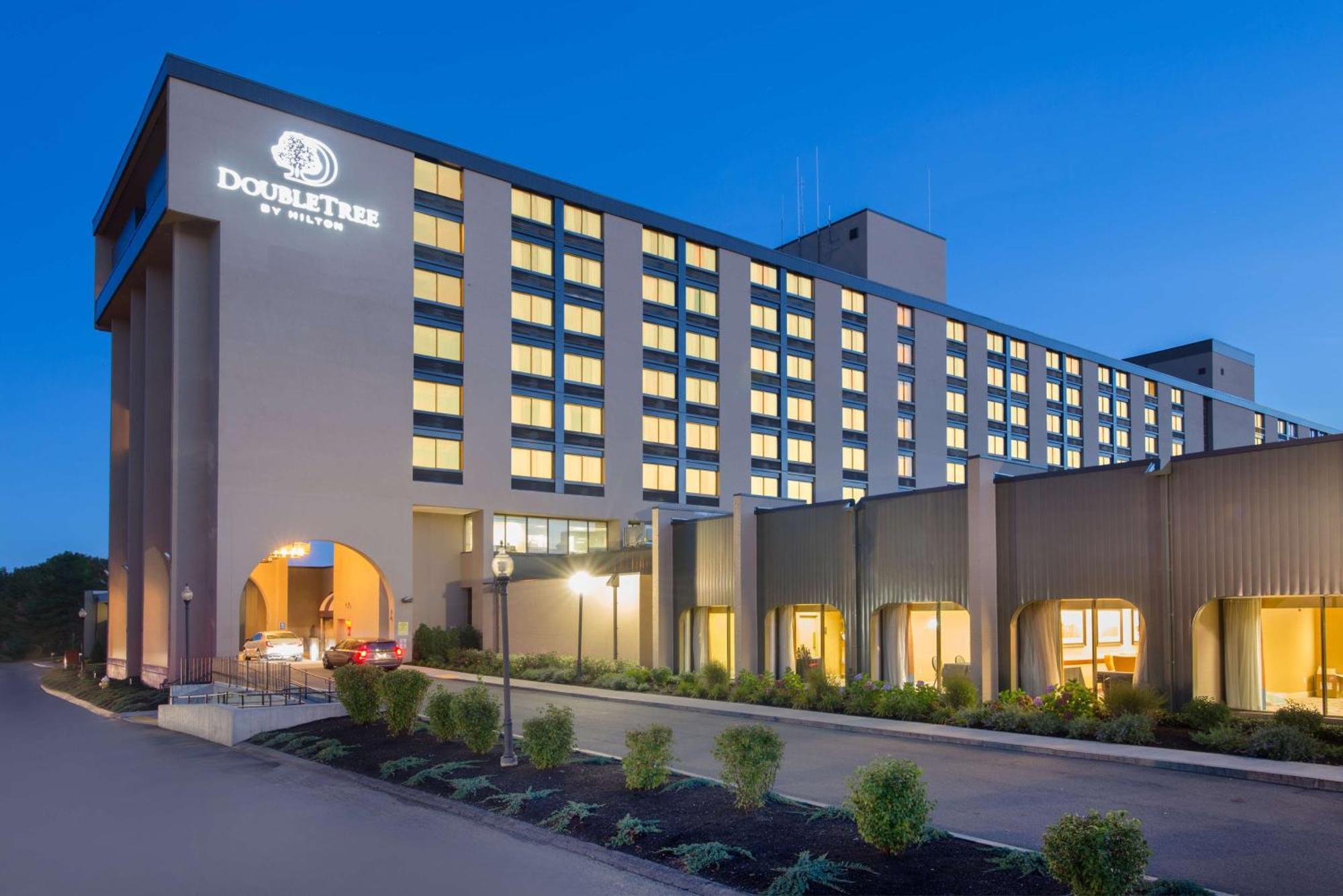 Doubletree Boston North Shore Danvers Exterior foto